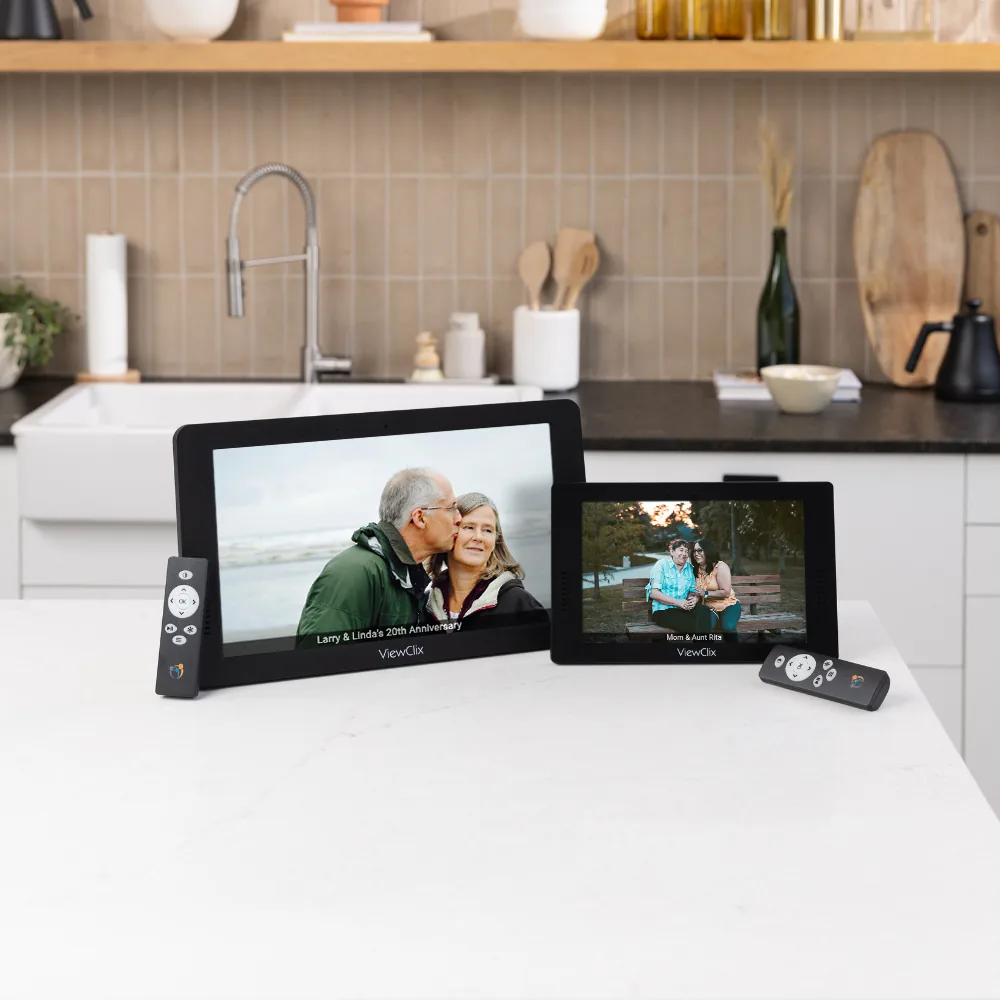 ViewClix 15/e and 10/e frames displaying family photos in a kitchen